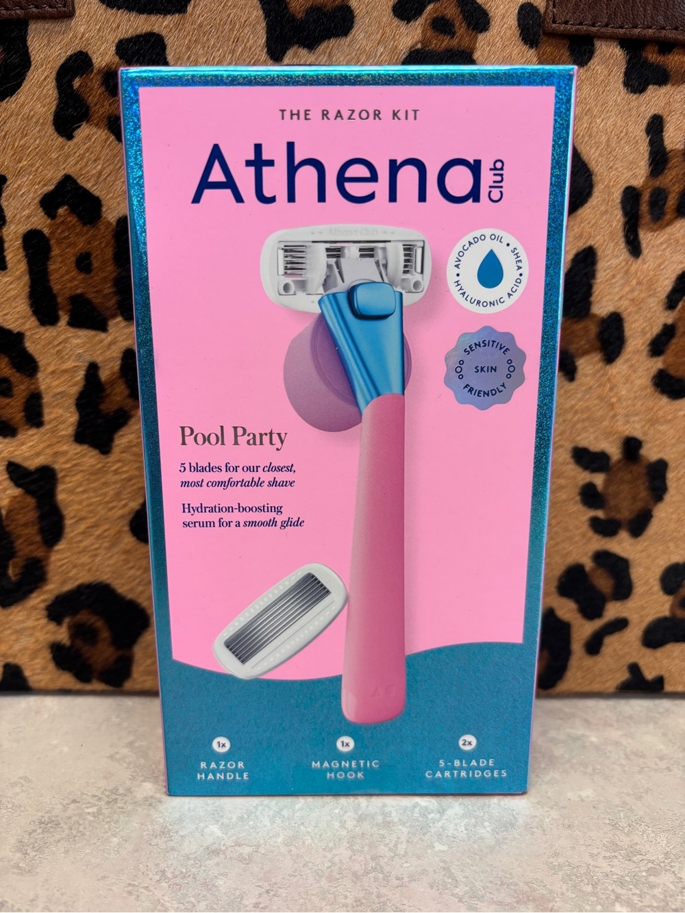 NEW Athena Club Pool Party Razor Kit 5-Blade Razor + Refills